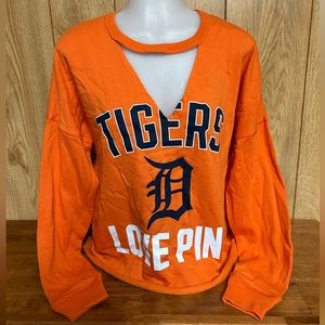 Victoria’s Secret x Detroit Tigers Long Sleeve Top Size XS